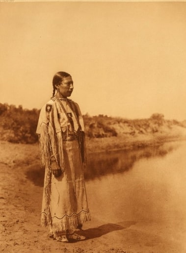 Photo: Cheyenne woman. From the Edward S. Curtis Collection, Library of Congress, Prints and Photographs Division.