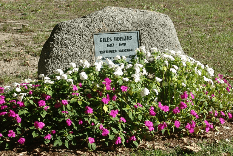 photo of the gravesite of Giles Hopkins