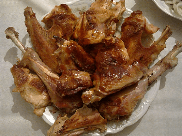 Photo: roast turkey. Credit: Moonsun1981; Wikimedia Commons.