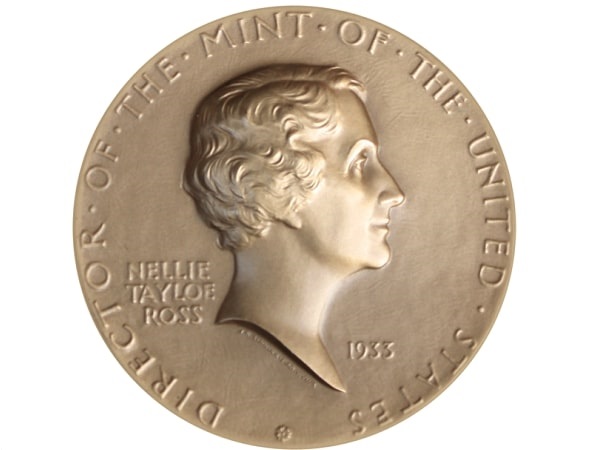 Photo: medal honoring Director of the United States Mint Nellie Tayloe Ross, designed by Chief Engraver John R. Sinnock. Credit: Wehwalt; Wikimedia Commons.