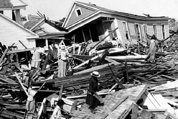 Photo: inspecting damage in Galveston, Texas, from the hurricane of 1900. Credit: Keystone View Company; U.S. Library of Congress, Prints and Photographs Division.