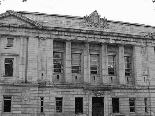 Photo: Cumberland County Courthouse, Maine. Credit: AlexiusHoratius; Wikimedia Commons.