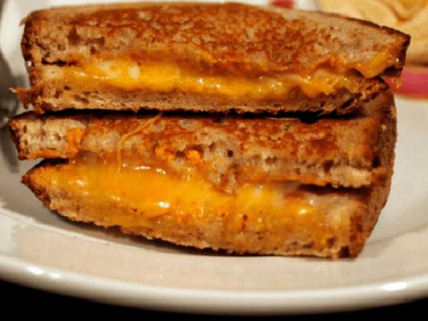 Photo: grilled cheese sandwich. Credit: Maggie Hoffman; Wikimedia Commons.
