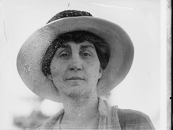 Photo: Genevieve Allen, 22 June 1920. Credit: Library of Congress, Prints and Photographs Division.