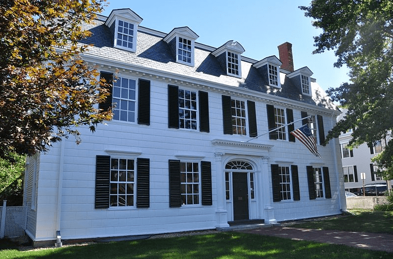 Photo: the Dalton House in Newburyport, Massachusetts, built by Michael Dalton, c. 1746