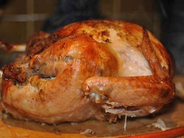 Photo: roasted turkey. Credit: M. Rehemtulla; Wikimedia Commons.