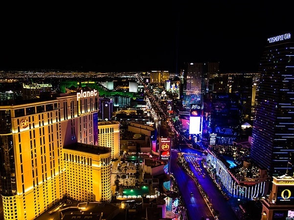 Photo: Las Vegas, Nevada. Credit: Joao Carlos Medau; Wikimedia Commons.