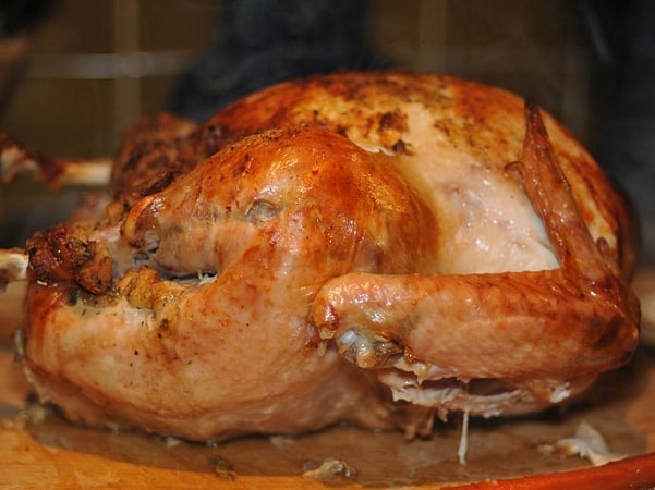 Photo: oven-roasted turkey. Credit: M. Rehemtulla; Wikimedia Commons.