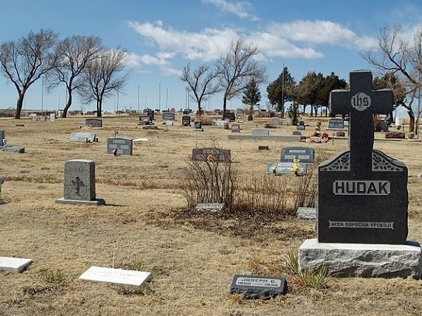 Photo: a cemetery in Calhan, Colorado. Credit: David Shankbone; Wikimedia Commons.