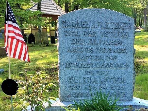 Photo: grave of Captain Samuel Fletcher, Pine Hill Cemetery, Cemetary Lane, Sherborn, Massachusetts. Courtesy of Susan Tyler, Sherborn Cemetery Commission, Sherborn, Massachusetts.