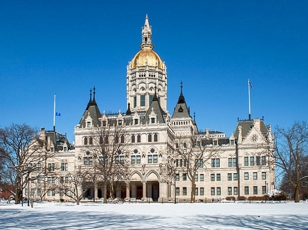 Photo: the Connecticut State Capitol in downtown Hartford. Credit: Ragesoss; Wikimedia Commons.