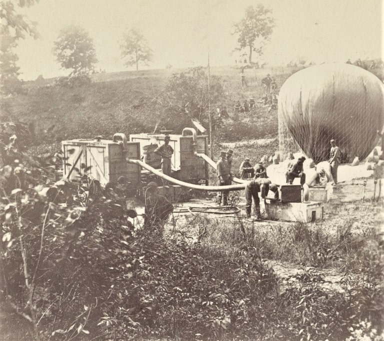 Photo: Prof. Lowe’s military balloons near Gaines Mill, Va. Credit: Library of Congress, Prints and Photographs Division.