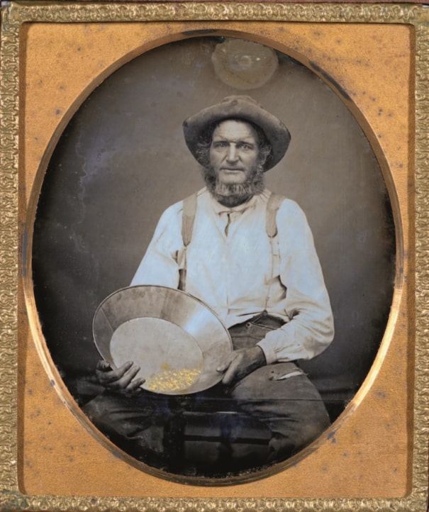 Photo: unknown gold prospector. Credit: Nelson-Atkins Museum of Art, Kansas City, Missouri. Featured in “Golden Prospects: California Gold Rush Daguerreotypes,” Maine Antiques Digest.