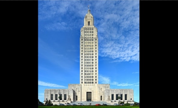 Photo: the Louisiana State Capitol in Baton Rouge, Louisiana, the tallest state capitol building in the United States. Credit: Chrismiceli; Wikimedia Commons.