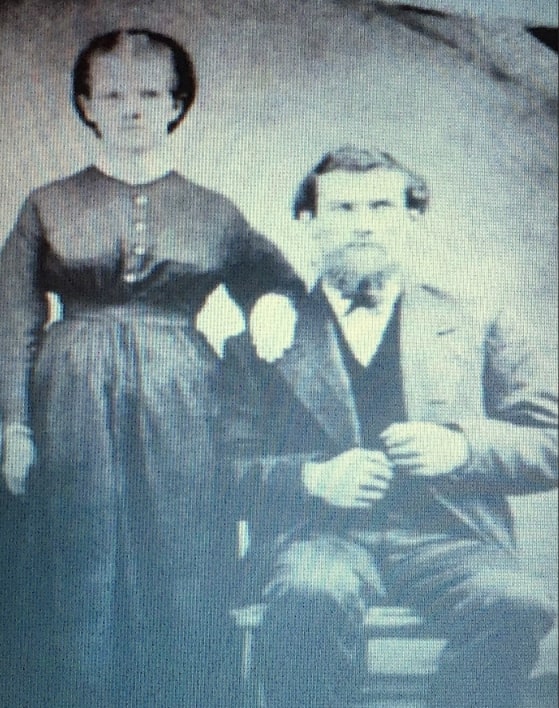 Photo: Melissa and Isaac Hinshaw. Credit: Joan Fawcett.