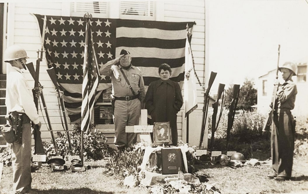 Photo: Memorial Day at the Blair home, 1950. Credit: Brisbane Library History Collection.